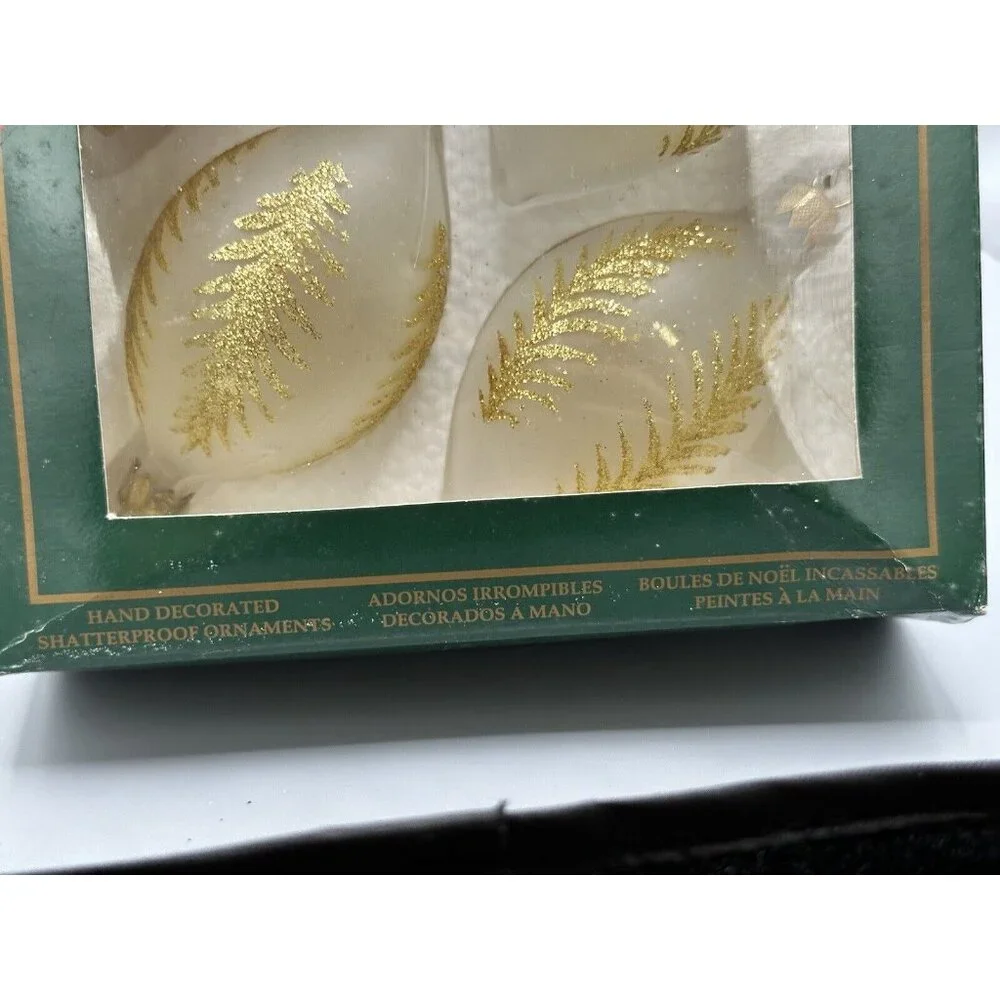 Vintage Navistar Shatterproof Christmas Ornaments‎ Hand Painted 4 Pk Teardrop